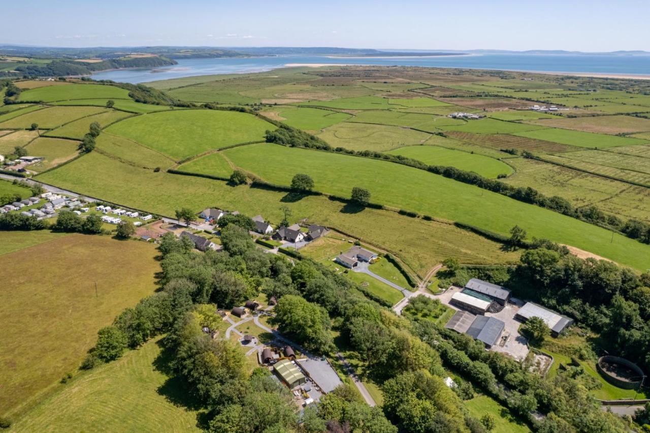 Pods At Broadway Vila Laugharne Exterior foto